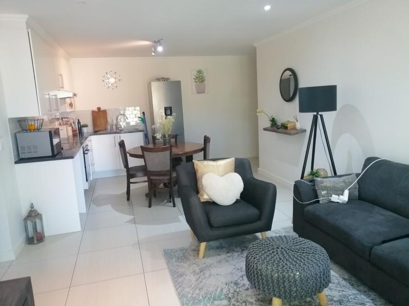 2 Bedroom Property for Sale in Kenilworth Western Cape